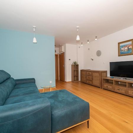 Apartment Daniel Макарска Экстерьер фото